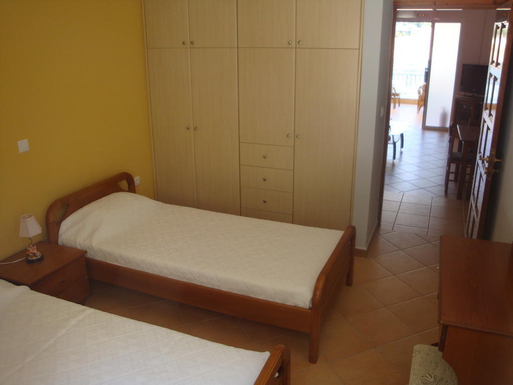 Santafemia Apartamento Agia Efimia Quarto foto